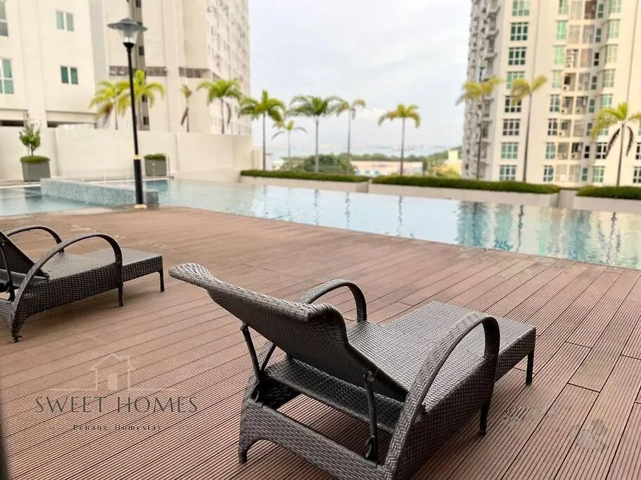 Pool View Stylish Suite At Jelutong Penang 1-4Pax George Town Appartamento